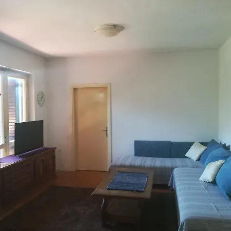 Apartment Jelena Апартаменты